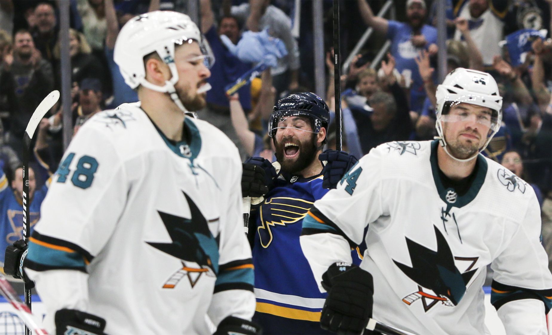 Blues look to redeem in Game 4
